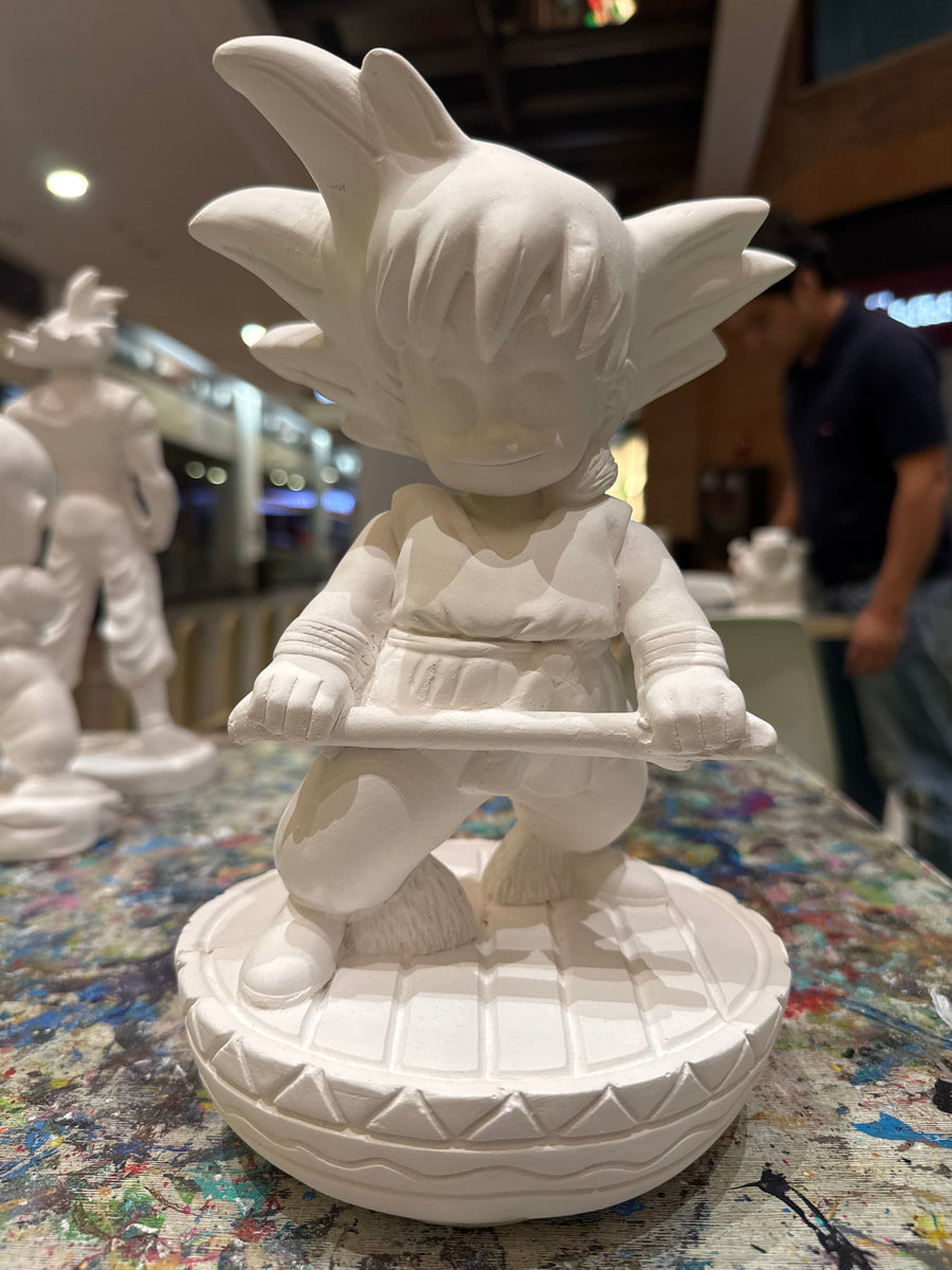 Goku Niño con Bastón Mágico