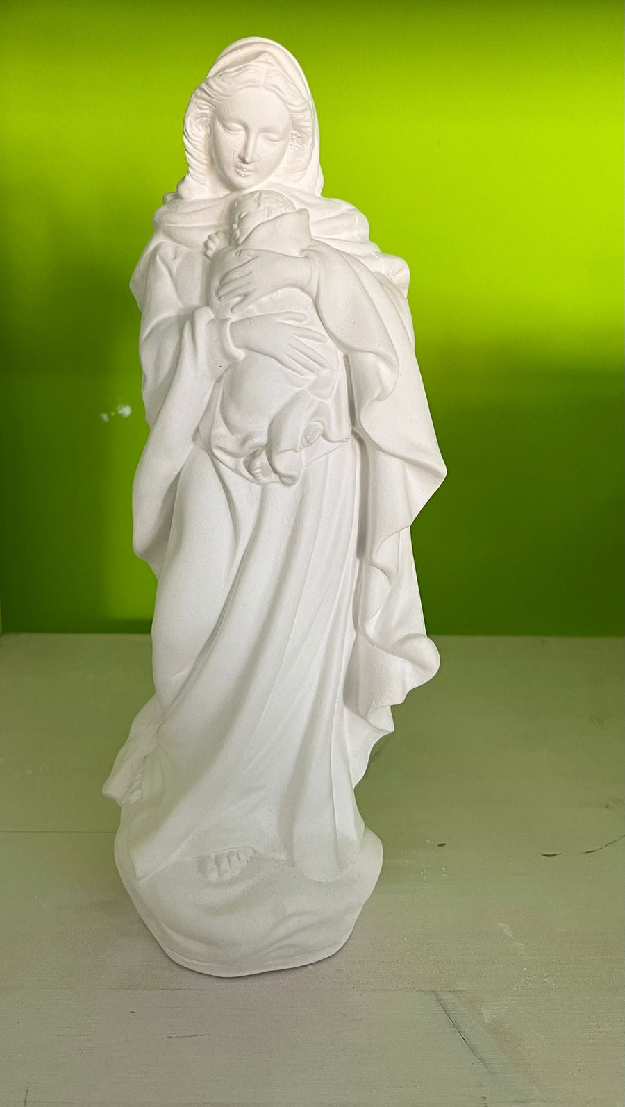 Virgen con el Niño Jesús