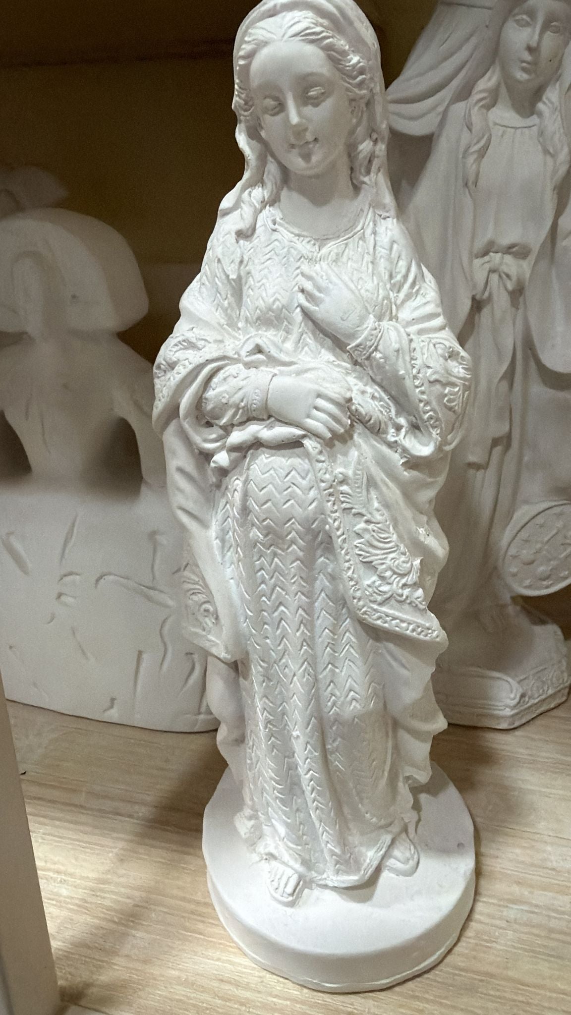virgen-dulce-espera-clasica-20cms