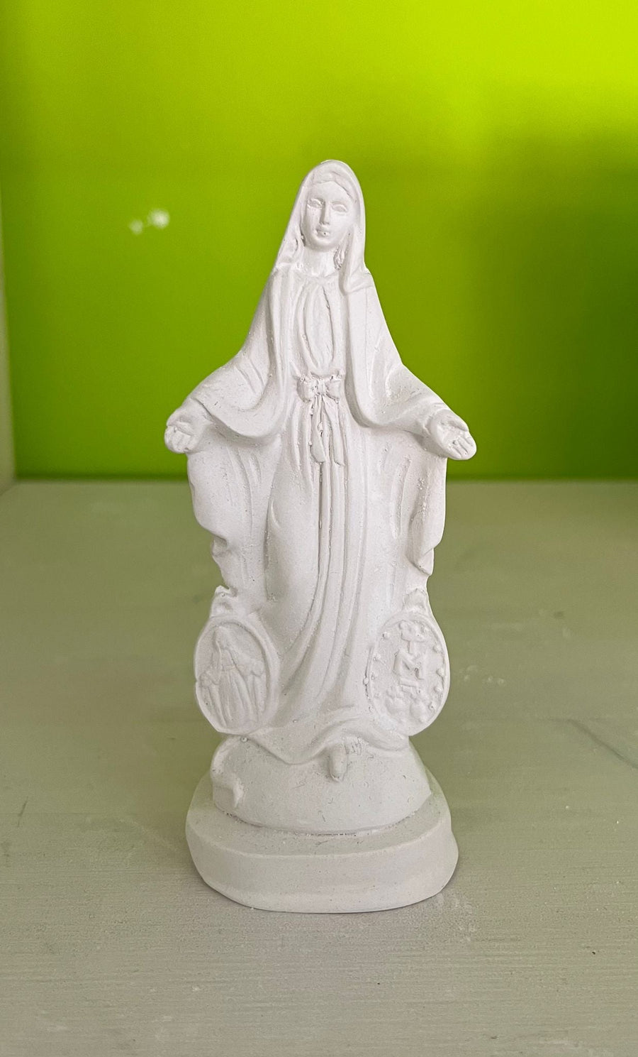 Virgen Milagrosa Pequeña [EXPERIENCIA]
